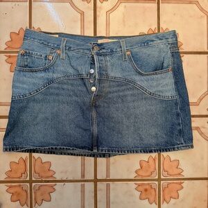 Levi’s Western Icon Blue Denim Skirt